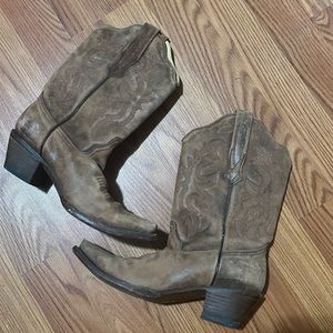 Corrall Cowboy Boots